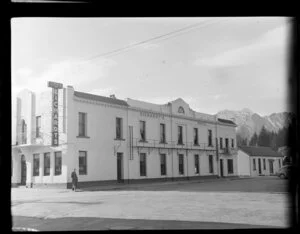 Eichardts Hotel, Queenstown