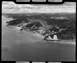 Paihia, showing coastline