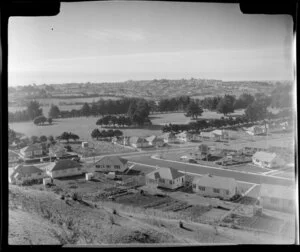 Mount Roskill, Auckland, looking towards Akaroa Golf links