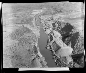 Roxburgh hydroelectric station, Clutha River, Otago