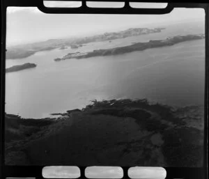 Eastern entrance, Bay of Islands