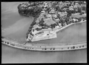 Judges Bay, Auckland, showing Tamaki Drive, Parnell Baths, and houses