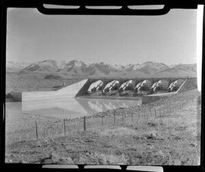 Lake Pukaki control gates, Canterbury