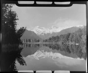 Lake Matheson and Mount Cook, South Westland