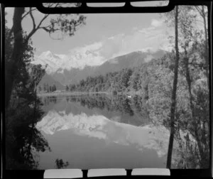 Lake Matheson and Mount Cook, South Westland