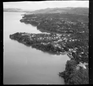 French Bay, Titirangi waterfront, Auckland, including housing