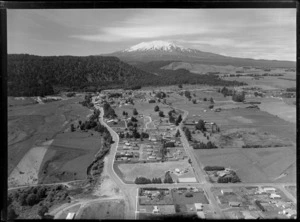 Ohakune, with view of Ruapehu