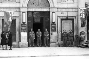 New Zealand sentries, Trieste, Italy, World War 1939-1945