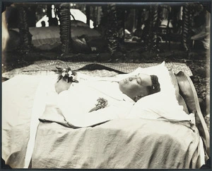 High chief Tamasese lying in state at Vaimoso