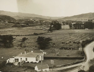 House and land on Tawa Flat, Wellington