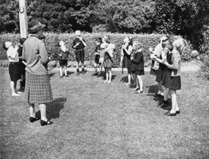 Children at a toothbrush drill, Okato School, Taranaki