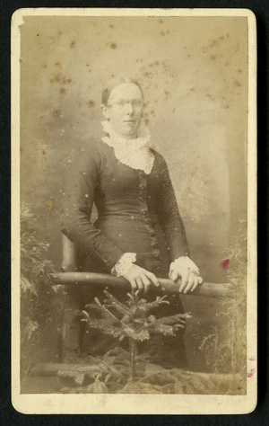 Brown, William Edmond fl 1875-1885 : Portrait of unidentified woman