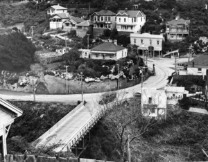 The area around Glenmore Street from up above the old Kelburn viaduct