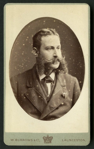 W H Carl Burrows & Company: Portrait of unidentified man
