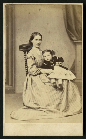 Burton Brothers (Dunedin) fl 1868-1896 :Portrait of Mrs Hickson and child