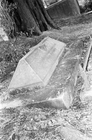 The grave of William Henry Kay, plot 0311, Bolton Street Cemetery.