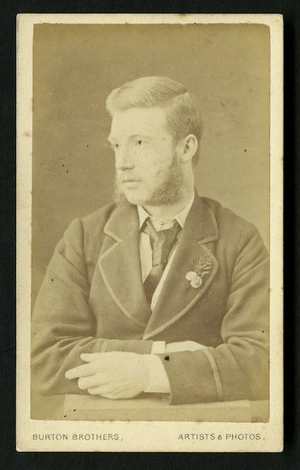 Burton Brothers (Dunedin) fl 1868-1896 :Portrait of unidentified man