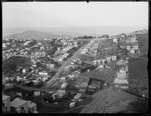 Part 2 of a 2 part panorama looking east over the suburb of Brooklyn, Wellington