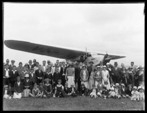 Visit of "Faith in Australia" to Prendegast's paddock in Ikamatua on 15 January 1934