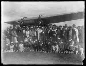 Visit of "Faith in Australia" to Prendegast's paddock in Ikamatua on 15 January 1934