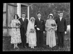 Wedding party at Beckwith-Wallenburg wedding on 4 April 1931
