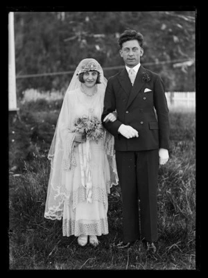Bridal couple, Laura Beckwith and Ernie Wallenburg, at their wedding on 4 April 1931