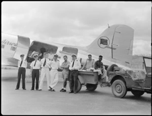 Arrival of Qantas aircraft, Port Moresby, New Guinea