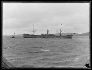 Steam ship Otarama in Port Chalmers harbour