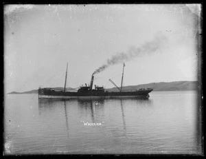 Steam ship Wanaka in Port Chalmers harbour.