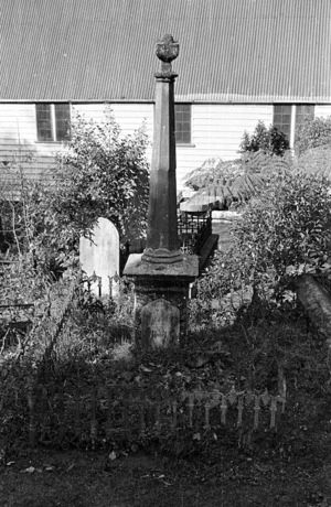 Grave of Lieut St John, plot 5211, Bolton Street Cemetery