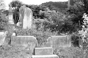 The Ross family grave, plot 38.M, Sydney Street Cemetery.