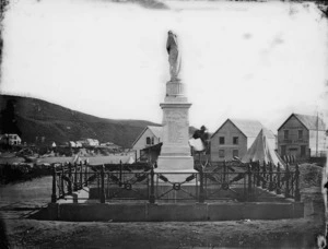 Memorial to Maori who fell at the battle of Moutoa Island, Wanganui