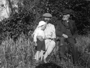 Harper, Arthur Paul, 1865-1955: Arthur Paul Harper, his son Tristram, and Charles Douglas at Lake Kaniere