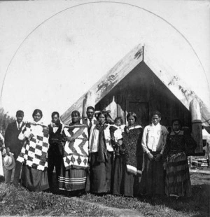 Ross, Malcolm, 1862-1930 :[Tuhoe group at Ruatoki during the vice-regal visit]