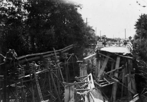 Collapsed bridge on the Hastings-Havelock Road, after the Napier earthquake