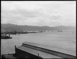 Wellington wharves, including Wellington Harbour Board building in foreground
