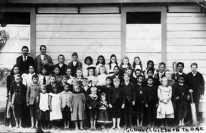 Group photo of school children from Te One School, Chatham Islands