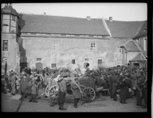 Allied prisoners of war from Oflag IX A/Z outside barn - Photograph taken by Lee Hill
