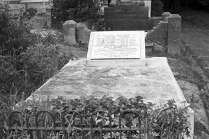 The grave of the Fraser and MacLeod family, plot 26.H, Sydney Street Cemetery.