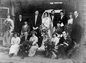 A wedding group including members of de Thier and Trolove families