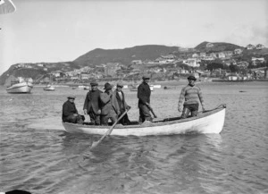 Group of Italian Fishermen, Island Bay, Wellington