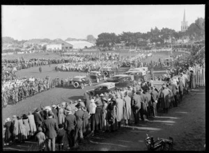Ceremony at a park [reception for the Prince of Wales?], Wanganui