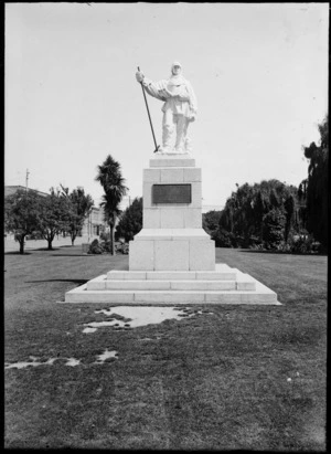 Statue of Robert Falcon Scott, on the corner of Worcester Street and Oxford Terrace, Christchurch