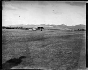 [Southern Cross?] airplane ready to leave Wigram Aerodrome, Christchurch