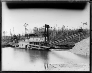 Gold dredge near Hokitika