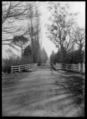 A wooden bridge at Cashmere Road, Christchurch