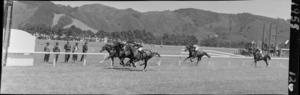 Sports Post cover, [Tauherenikau Races, Featherston, Wairarapa]