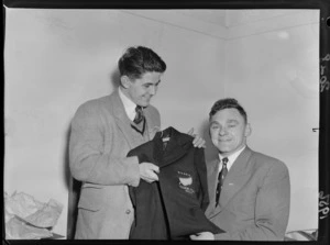 1956 Springbok rugby union football tour, All Black players Maurice J Dixon and Dennis Young in their hotel room in Wellington