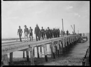 Arrival of Lord Ranfurly and party on Rarotonga, prior to the annexation of Rarotonga for New Zealand