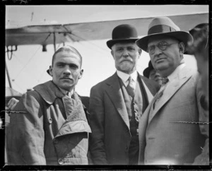 Guy Menzies and others at Rongotai Aerodrome